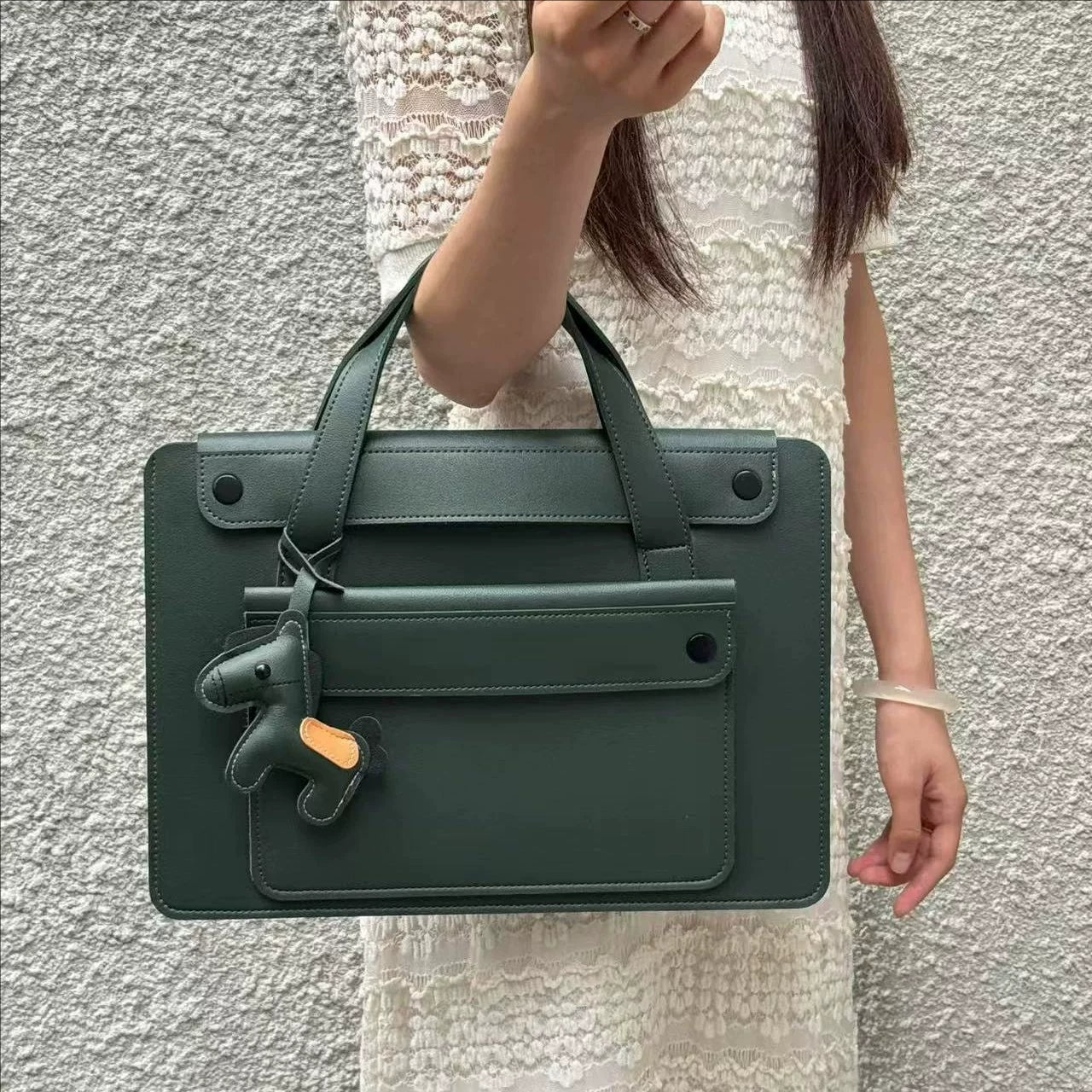Divelic™ Luxury High-end Laptop Bag